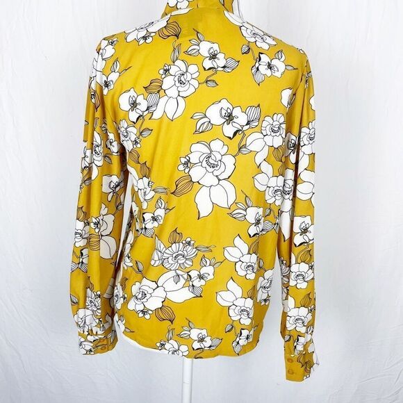 ❤️‍🔥5 for $25 One Clothing Los Angeles Floral Yellow & White Long sleeve tie ne - Picture 3 of 10